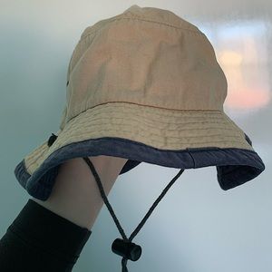 Boy’s Bucket Hat Size 8-18